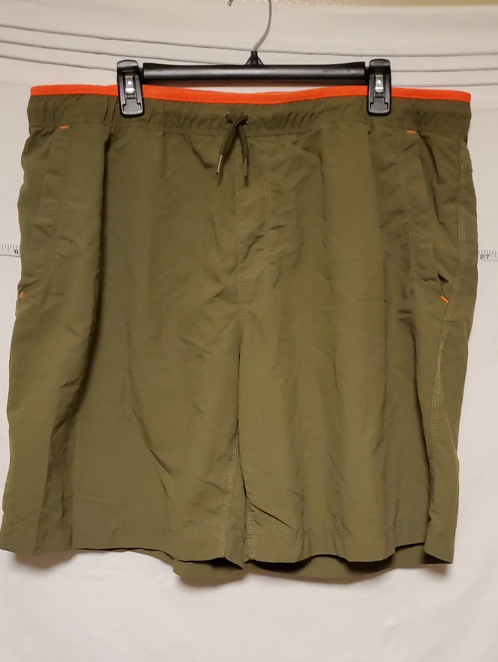 The North Face Mens Olive Trail Shorts With Orange Trim XL